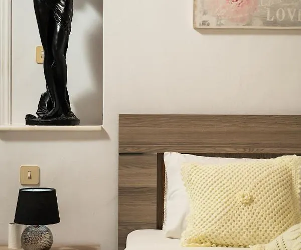 Karis Luxury Chania (Crete)