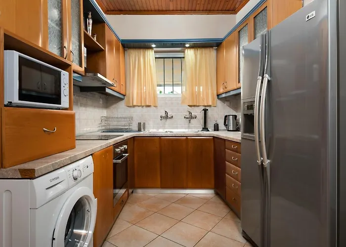 Karis Luxury Apartament *